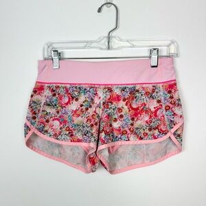 Lululemon Flowabunga Speed Shorts Pink Floral Size 4. 2.5 inseam